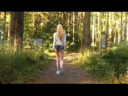 ❤️ Ilus naine liigub aeglaselt, mitte alasti video Kaunis porno at et.tradeis.top